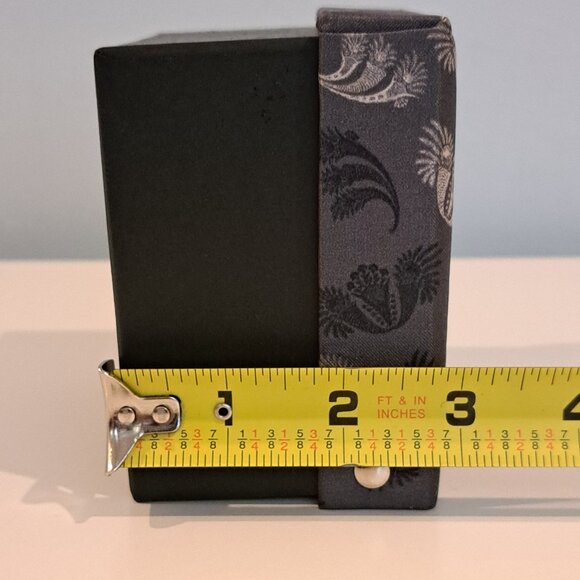 Cleveland Museum of Art Men's 100% Slik Tie "Embroidered Collar" Pattern NWT - Picture 13 of 13